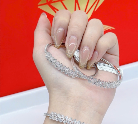 Vàng 610 Mẫu Trắng 8