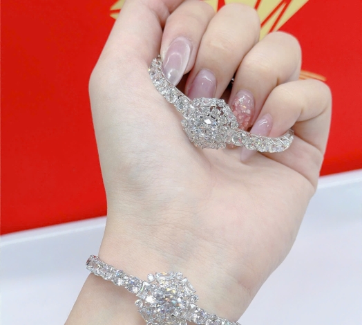 Vàng 610 Mẫu Trắng 2