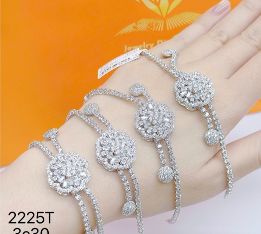 Lắc Đúc 610 Mẫu Trắng 6