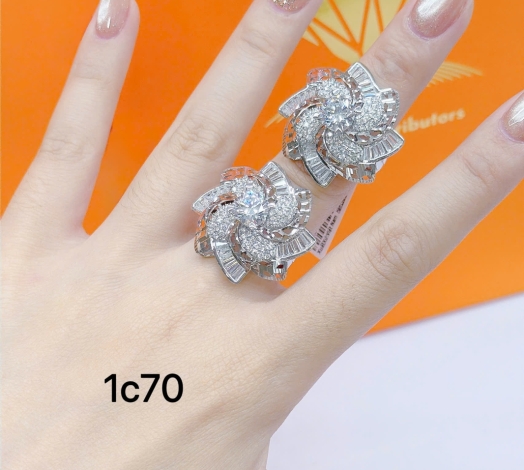 Nhẫn 610 Mẫu Trắng 42