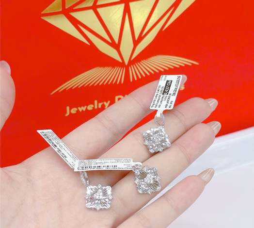 Bông Tai Vàng 610 Mẫu Trắng 1