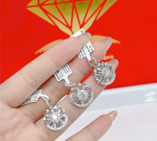 Bông Tai Vàng 610 Mẫu Trắng 3