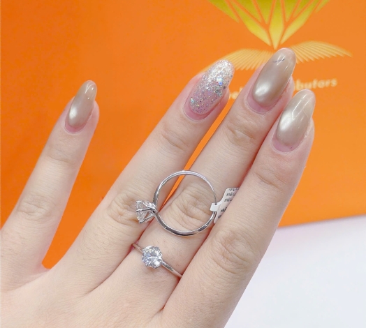 Nhẫn 610 Mẫu Trắng 77