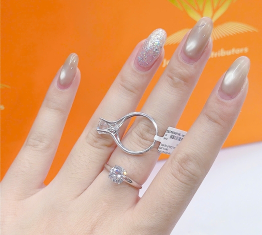 Nhẫn 610 Mẫu Trắng 79