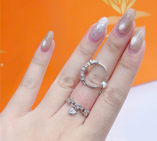 Nhẫn 610 Mẫu Trắng 96
